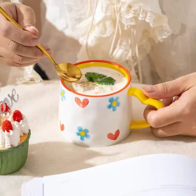 Cute INS style Ceramic Mug Creative Hand-Painted Love Heart Coffee Cup Couples Cup Breakfast Milk tea Mug Valentine's Day Gift